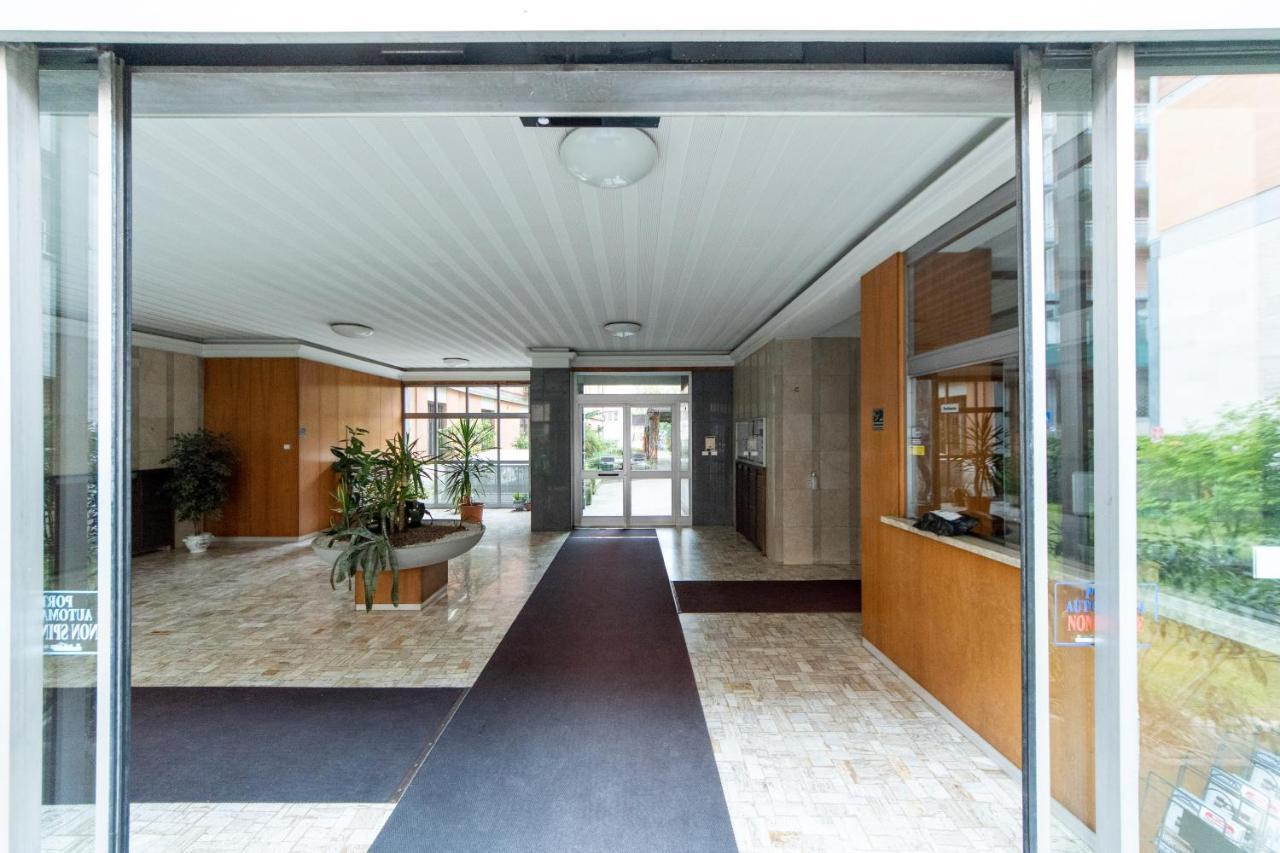 Housmart Milazzo 5 Lägenhet Bologna Exteriör bild